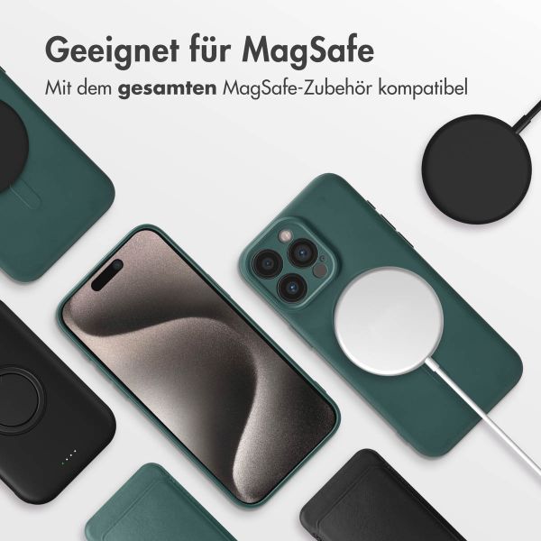 imoshion Color Back Cover mit MagSafe für das iPhone 15 Pro Max - Dunkelgrün