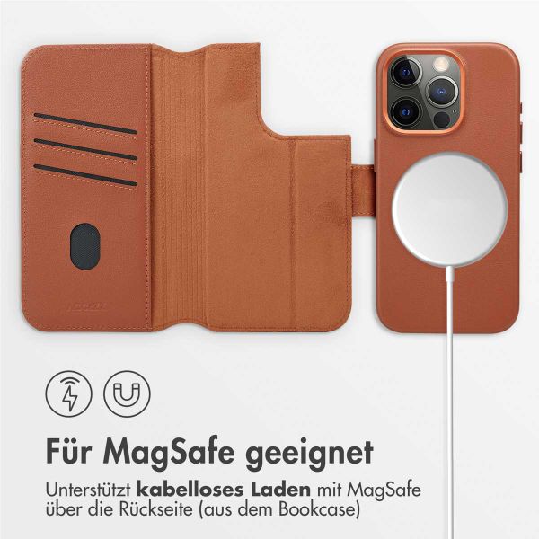 Accezz 2-in-1 Klapphülle aus Leder mit MagSafe Apple iPhone 15 Pro - Sienna Brown