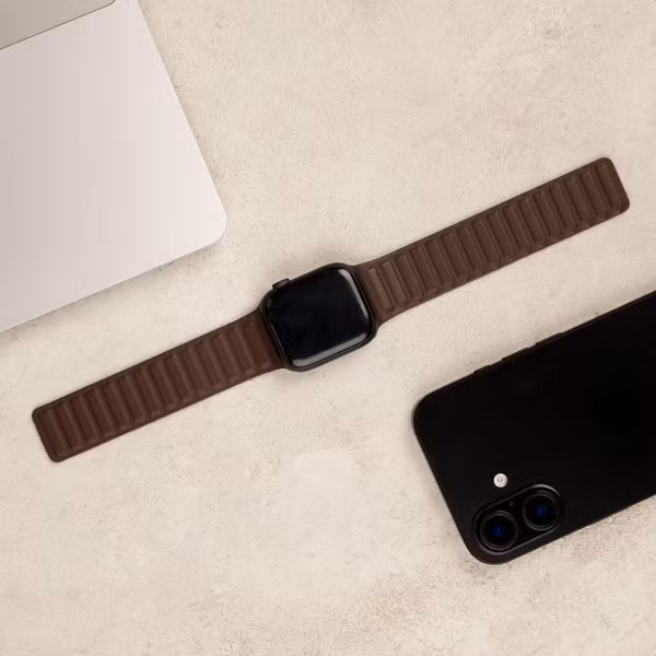 Accezz Magnetisches Echtlederarmband für Apple Watch | 44/45/46/49 mm - Chocolate Brown