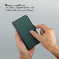 Selencia Olyn Abnehmbare Bookcase mit MagSafe Apple iPhone 17 - Grün