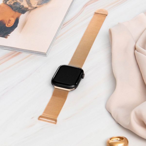 imoshion Mailändische Magnetarmband für die Apple Watch Series 1 bis 9 / SE (38/40/41 mm) | Series 10 (42 mm) - Größe S - Rose Gold