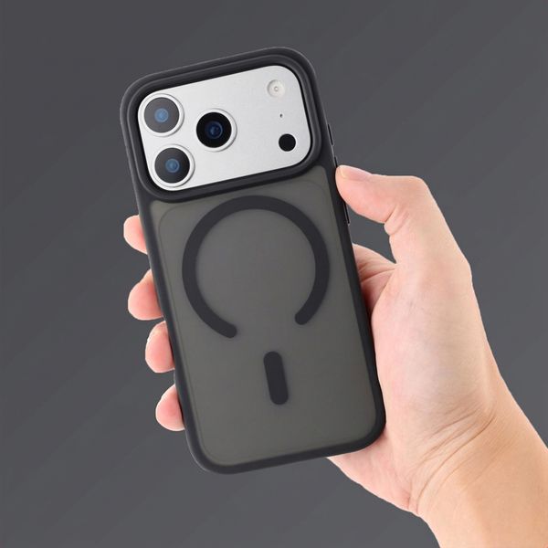 imoshion Color Guard Back Cover mit MagSafe Apple iPhone 17 Pro Max - Schwarz