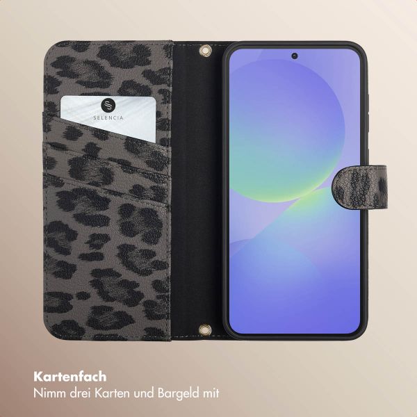 Selencia Sabi Klapphülle mit Leopardenmuster Samsung Galaxy A36 / A56 - Midnight Black