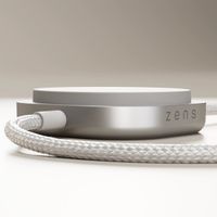 Zens Pro 2 USB-C-Kabel mit kabellosem Ladegerät für Telefon / Earbuds - MagSafe und Qi2 - Weiß