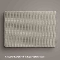 Selencia Cover mit gewebter Oberfläche Apple MacBook Air 13 Zoll (2022 / 2024 M3 chip / 2025 M4 chip) - Taupe