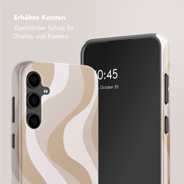 Selencia Vivid Tough Back Cover für das Samsung Galaxy S24 FE - Desert Waves Beige