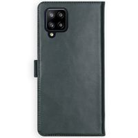 Selencia Echtleder Klapphülle Samsung Galaxy A42 - Grün