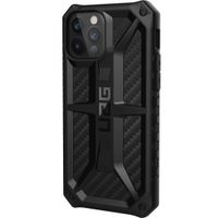 UAG Monarch Case für das iPhone 12 (Pro) - Carbon Fiber Black