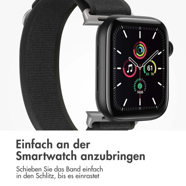 imoshion Nylon Trail Armband für das  Apple Watch Series 1 t/m 9 / SE (38/40/41 mm) | Series 10 / 11 (42 mm) - Pure Black