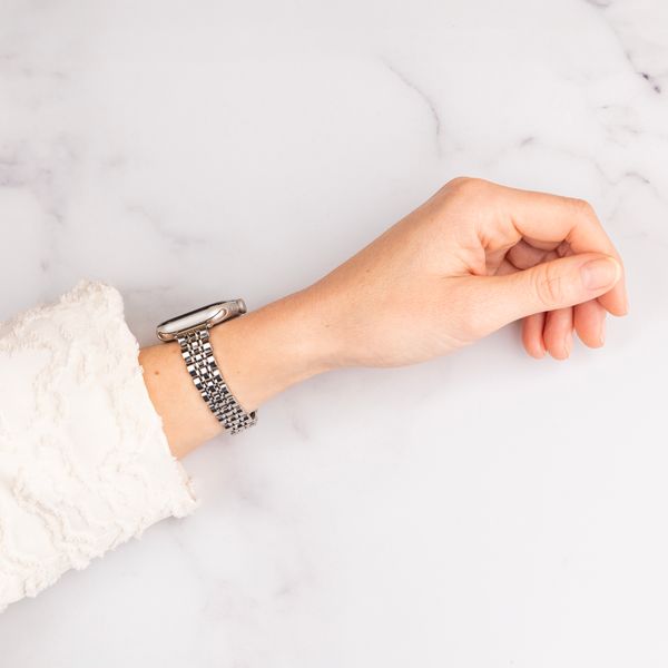 Selencia Jubilee inspiriertes schmales Edelstahlarmband für Apple Watch Series 1 t/m 9 / SE (38/40/41 mm) | Series 10 / 11 (42 mm) - Silber