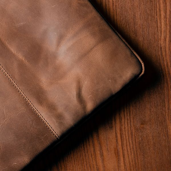 Accezz Leather Laptop Hülle mit Reißverschluss 13-14 Zoll - Laptop Sleeve - Cognac