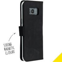 Accezz Schwarzes Wallet TPU Klapphülle für das Samsung Galaxy S8 Plus