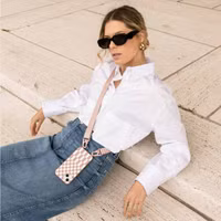 Selencia SilikonHülle design mit abnehmbarem Band Samsung Galaxy S22 Ultra - Irregular Check Sand Pink