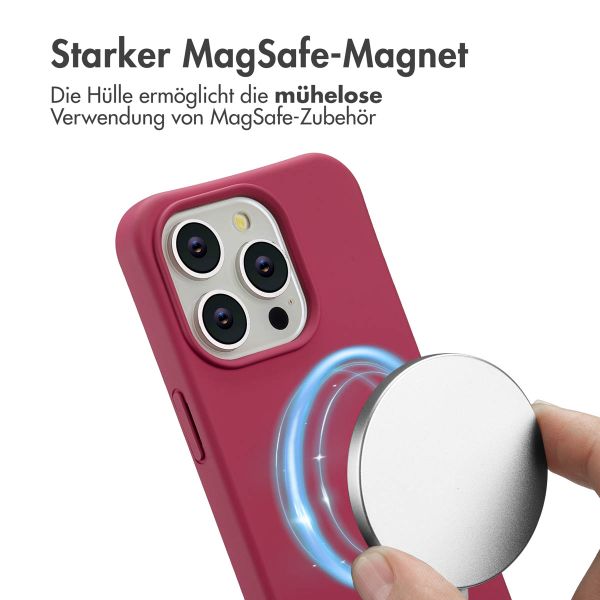 imoshion Color Backcover mit abnehmbarem Handykette und MagSafe Apple iPhone 15 Pro - Raspberry