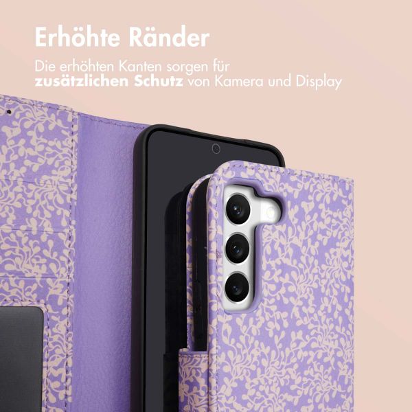 imoshion Design Klapphülle Samsung Galaxy S22 - Purple White Flowers