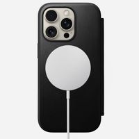 Nomad Modern Leather Folio Klapphülle Apple iPhone 16 Pro - Schwarz