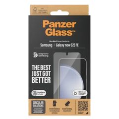 PanzerGlass Ultra-Wide Fit Antibakterieller Displayschutz mit Applikator Samsung Galaxy S24 FE