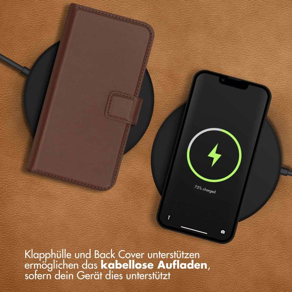 Accezz Premium Leather 2 in 1 Wallet Bookcase Samsung Galaxy A35 - Braun