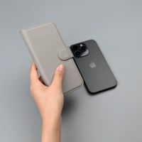 Selencia Olyn Abnehmbare Bookcase mit MagSafe Apple iPhone 16 - Grau