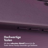 Accezz MagSafe Leather Backcover für das iPhone 16 - Heath Purple