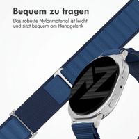 Accezz Nylon Alpine Armband für Samsung Galaxy Watch 9 (40/44mm) / Watch 8 (40/44mm) / Classic (46mm) - Dark Blue