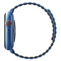 Uniq Revix doppelseitiges Armband für das  Apple Watch Series 1 t/m 11 / SE / Ultra (44/45/46/49 mm) - Caspian (Blue/Black)