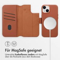 Accezz 2-in-1 Klapphülle aus Leder mit MagSafe für das iPhone 14 - Sienna Brown