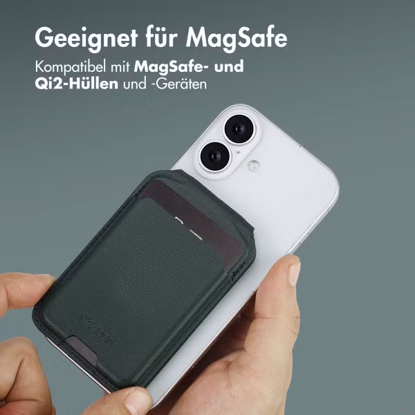 Accezz Leder-Wallet mit Standfunktion - Geeignet für MagSafe und Qi2 - Cedar Green