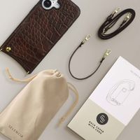 Selencia Nova Croco HandyHülle mit Kordel und Kartenhalter Apple iPhone 16 - Choco Brown