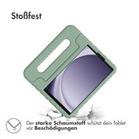 imoshion Schutzhülle mit Handgriff kindersicher für das Samsung Galaxy Tab A9 8.7 Zoll - Olive Green