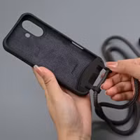 imoshion Color Backcover mit abtrennbarem Band MagSafe für das Apple iPhone 16 - Black Coffee