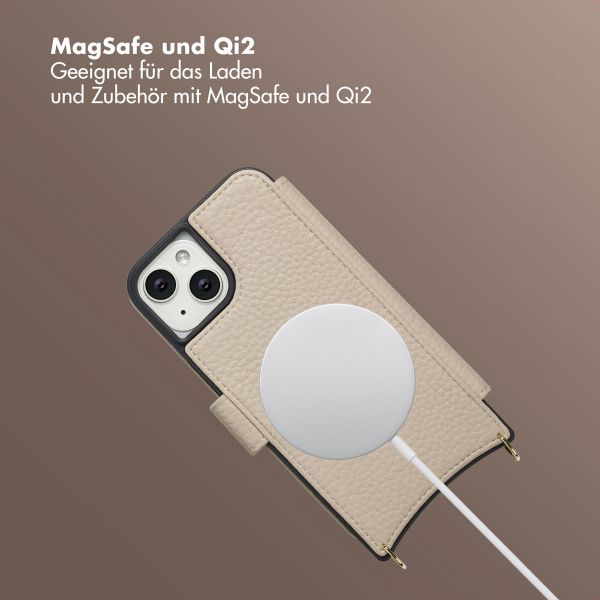 Selencia Riva Bookcase mit MagSafe und Handgelenkband Apple iPhone 14 / 13 - Beige