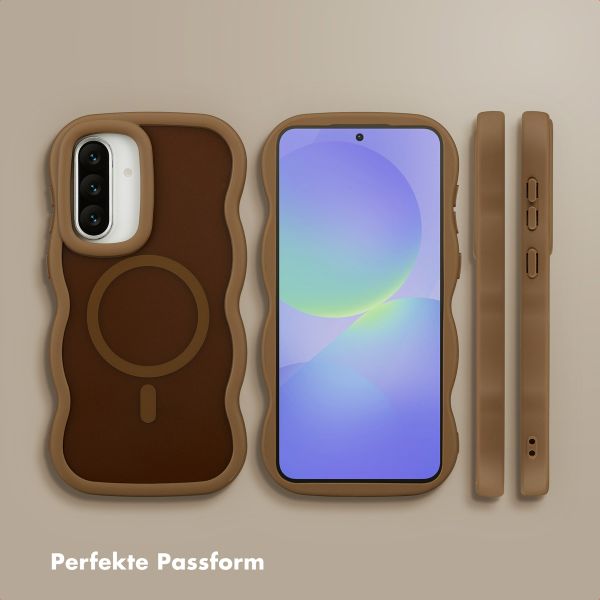 Selencia Wavy Backcover mit MagSafe Samsung Galaxy A36 / A56 - Mocha Brown