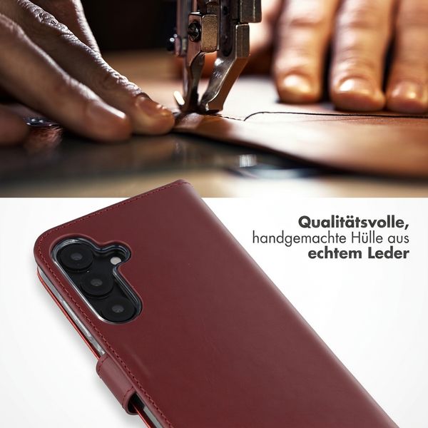 Selencia Echtleder Klapphülle Samsung Galaxy S25 - Burgundy