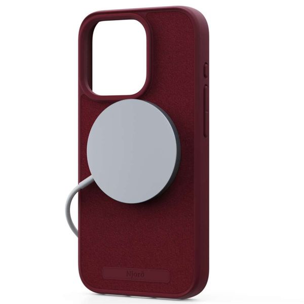 Njorð Collections Wildleder Comfort+ Case MagSafe für das iPhone 15 Pro - Red