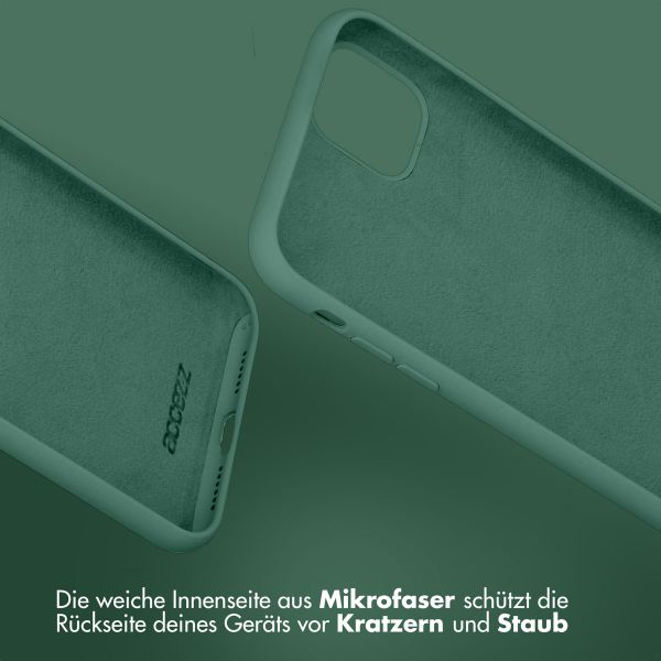 Accezz Liquid Silikoncase Dunkelgrün für das iPhone Xr