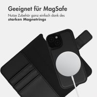 imoshion Herausnehmbare 2-in-1 Luxus-Bookcase Apple iPhone 15 - Schwarz