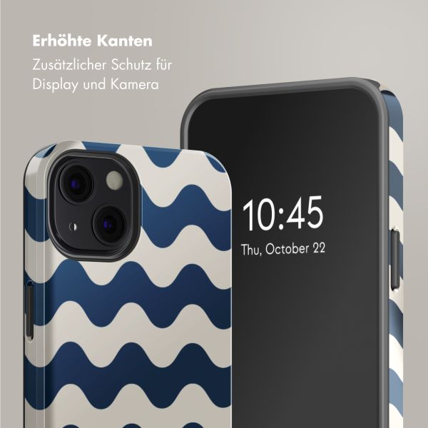 Selencia Vivid Tough Back Cover mit MagSafe für das iPhone 13 - Wave Vibes Classic Blue