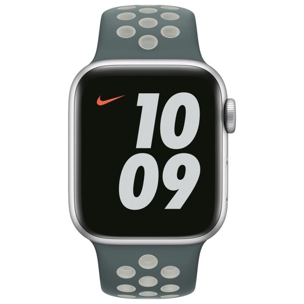 Apple Nike Sport Armband für das  Apple Watch Series 1 t/m 9 / SE (38/40/41 mm) | Series 10 / 11 (42 mm) - Hasta/Light Silver