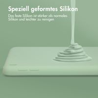 Accezz Liquid Silicone Back Cover Apple iPad 9 (2021) 10.2 Zoll / iPad 8 (2020) 10.2 Zoll / iPad 7 (2019) 10.2 Zoll - Hellgrün