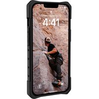 UAG Pathfinder Case für das iPhone 14 - Black