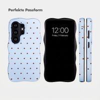 Selencia Vivid Wavy Backcover mit MagSafe Samsung Galaxy S26 Ultra - Happy Dots Digital Sky