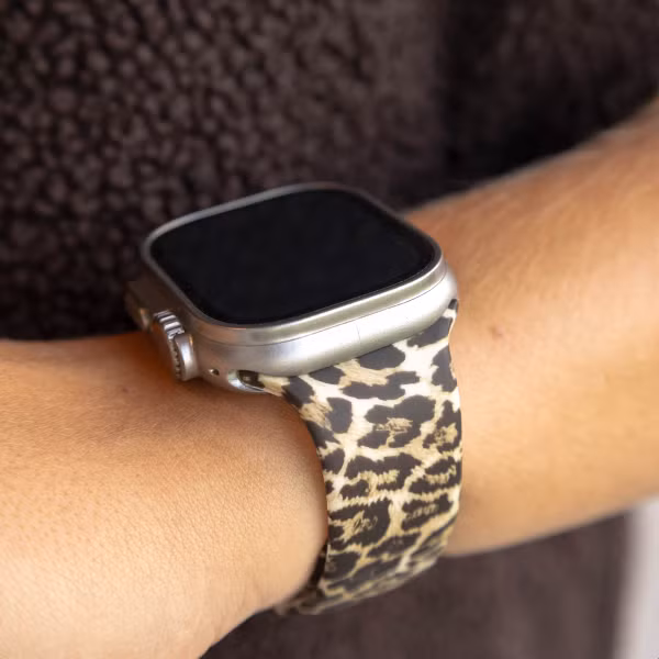 imoshion Silikon-Armband⁺ für Apple Watch Series 1 t/m 11 / SE / Ultra (44/45/46/49 mm) - Leopard