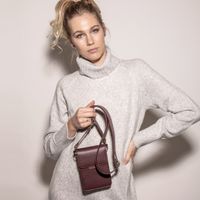 Selencia Avani ﻿Schlangen-Handytasche Crossbody - Dunkelrot