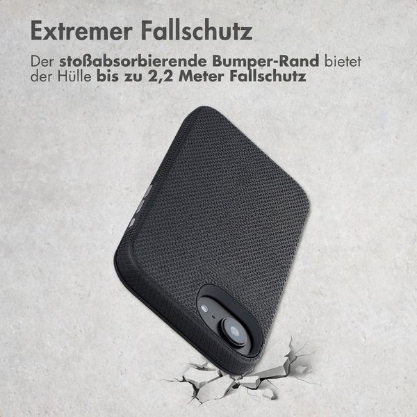 Accezz Tough Back Cover mit MagSafe Apple iPhone 17e / 16e - Schwarz
