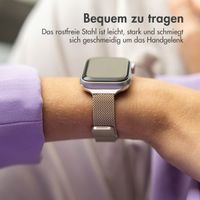 imoshion Mailandisches schlankes Armband für das  Apple Watch Series 1 t/m 9 / SE (38/40/41 mm) | Series 10 / 11 (42 mm) - Champagne