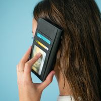 imoshion Luxuriöse Klapphülle Motorola Edge Plus - Braun