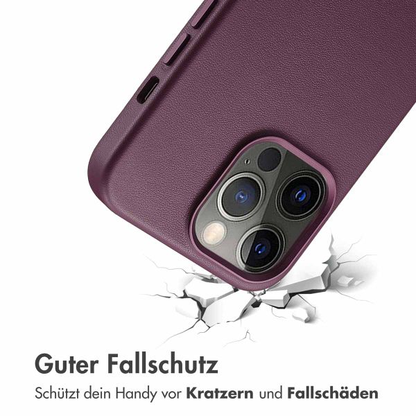 Accezz MagSafe Leather Backcover für das iPhone 13 Pro - Heath Purple