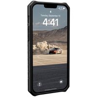 UAG Monarch Backcover für das Apple iPhone 14 Plus - Carbon Fiber
