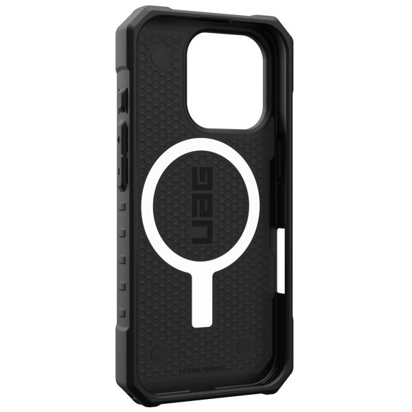 UAG Pathfinder Case für das iPhone 16 Pro - Midnight Camo